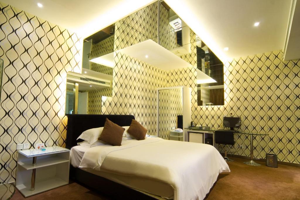 Taizhou Aix Huangyan Hotel ภายนอก รูปภาพ
